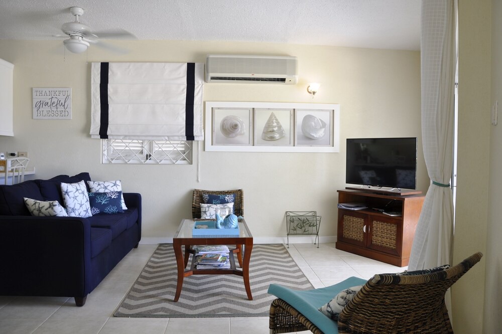 Photo of Livingroom in Rockley