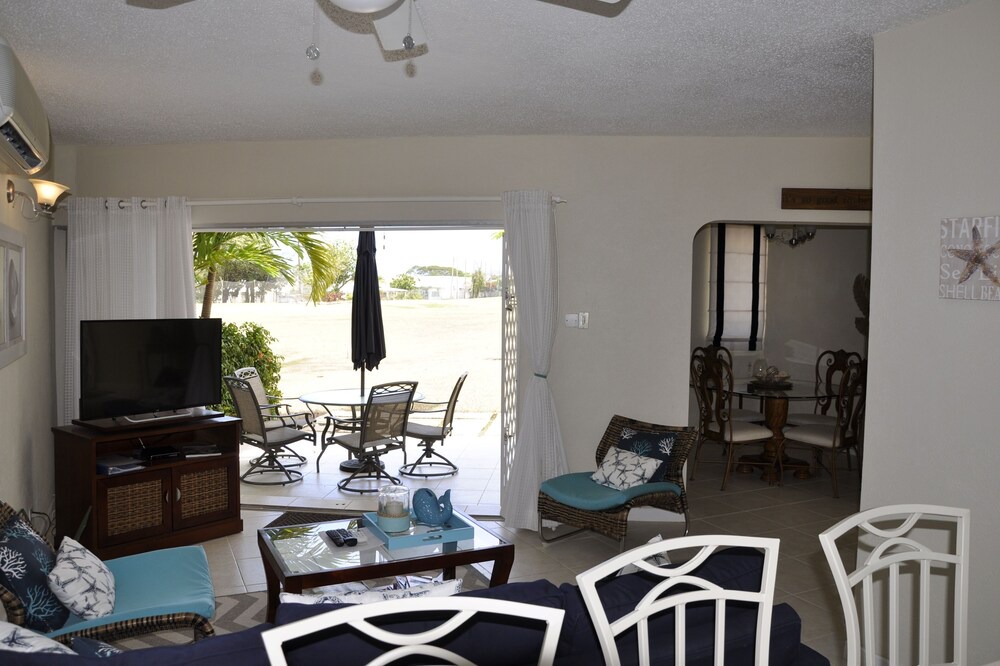 Photo of Livingroom in Rockley