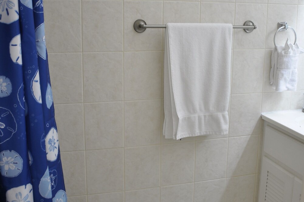 Photo of Bathroom in Rockley