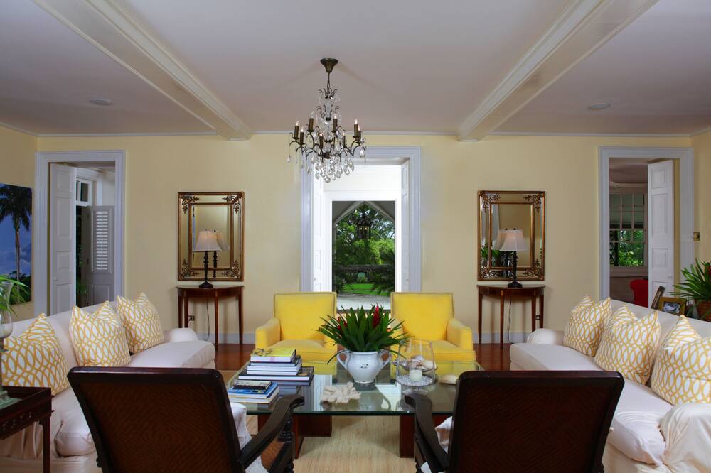 Photo of Bedroom in West Coast
