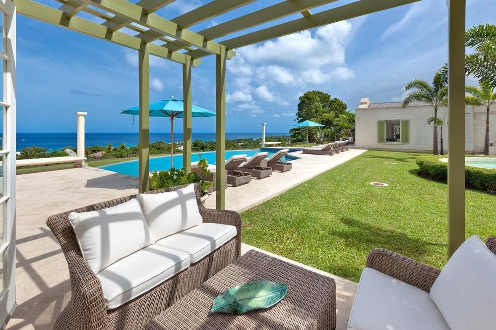 Photo of Patio Balcony in Weston