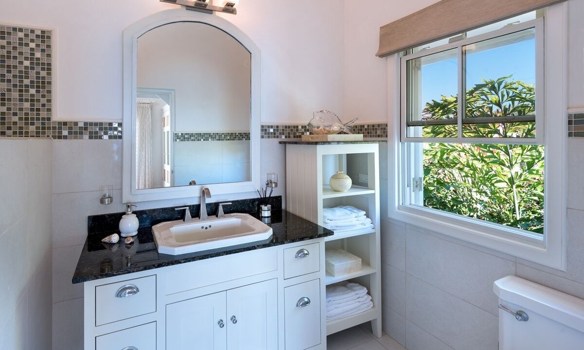 Photo of Bathroom in Silver Sands