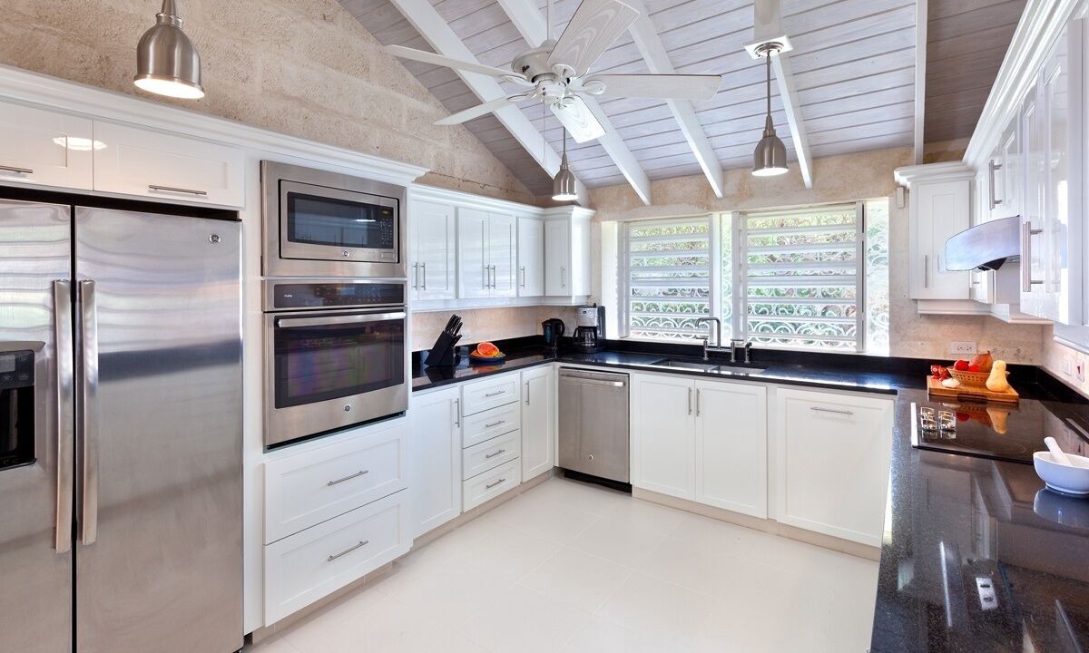 Photo of Kitchen in Gibbs Bay