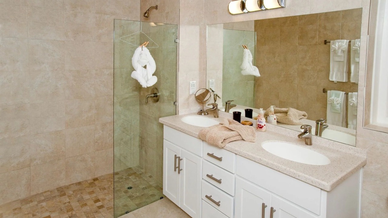 Photo of Bathroom in Gibbs Bay