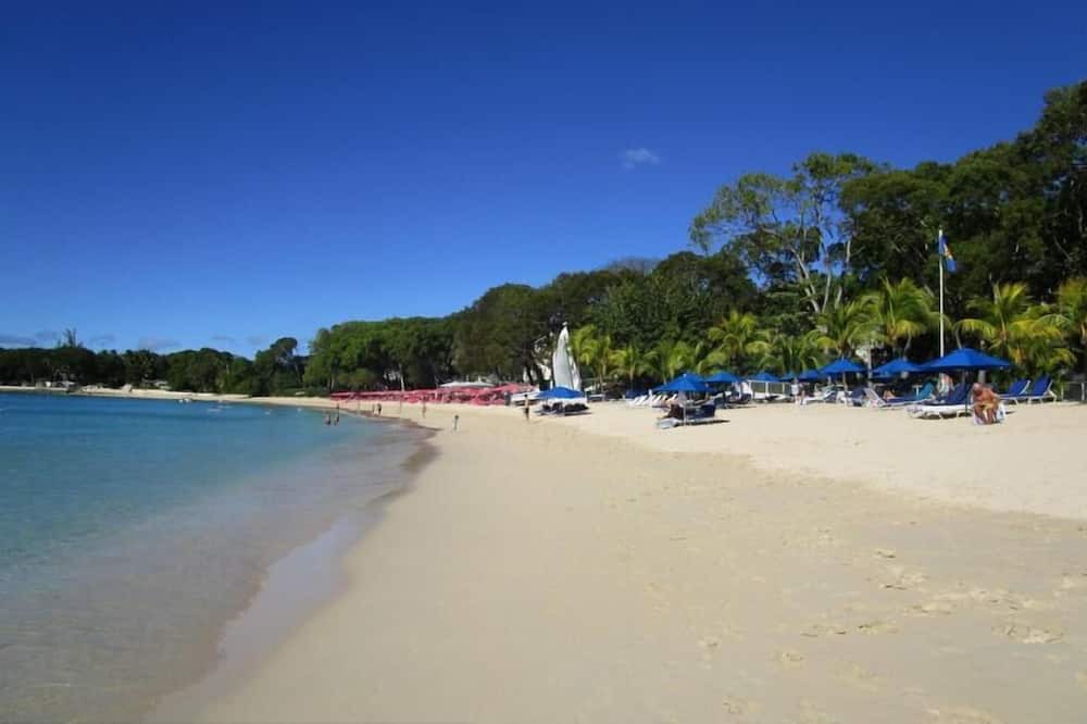 Photo of Outdoor in Sandy Lane