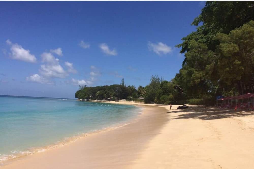 Photo of Others in Sandy Lane
