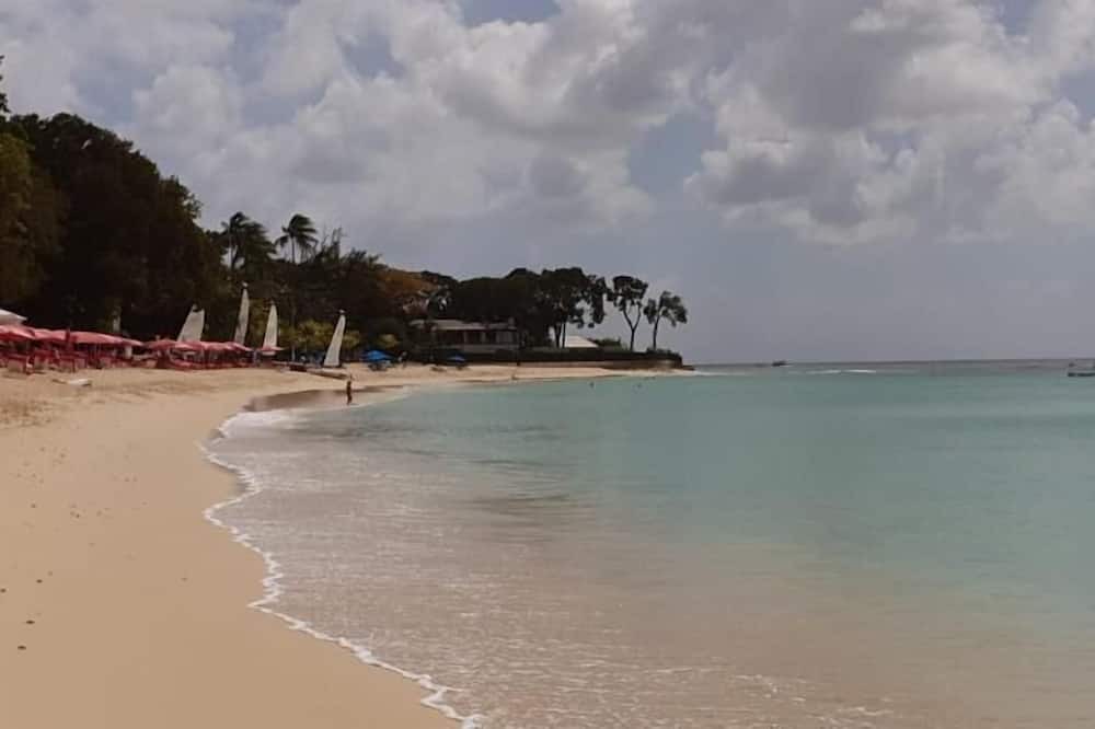 Photo of Outdoor in Sandy Lane