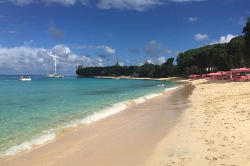 Photo of Outdoor in Sandy Lane