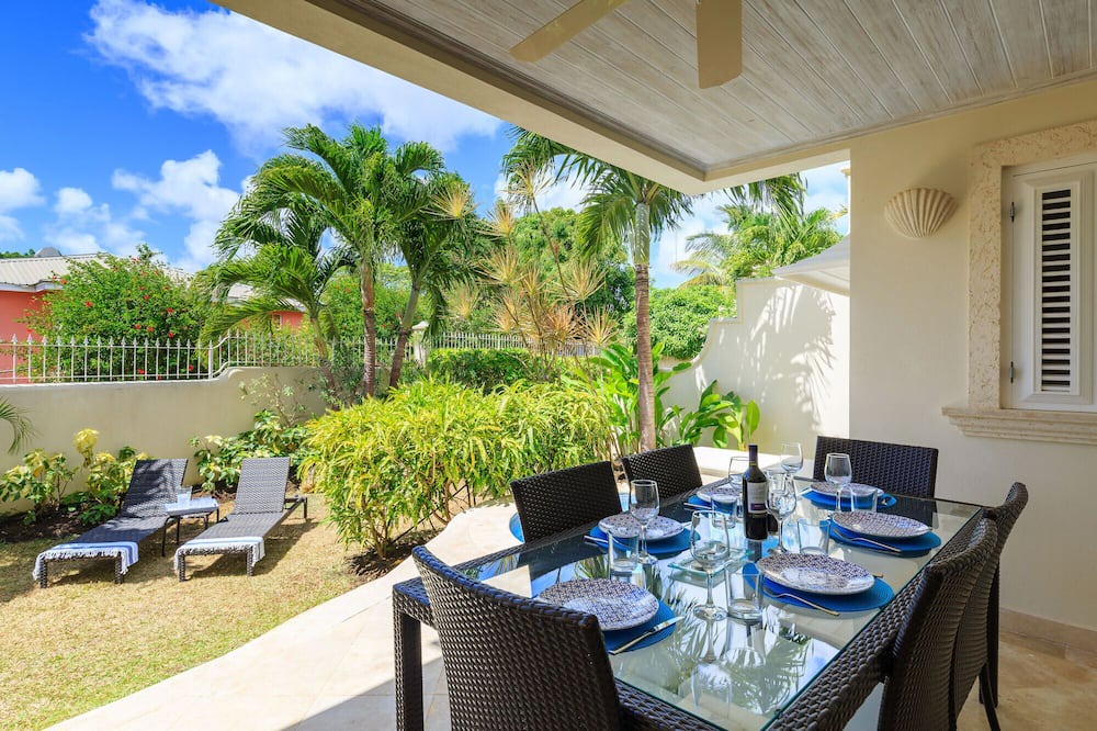 Photo of Patio Balcony in Little Battaleys