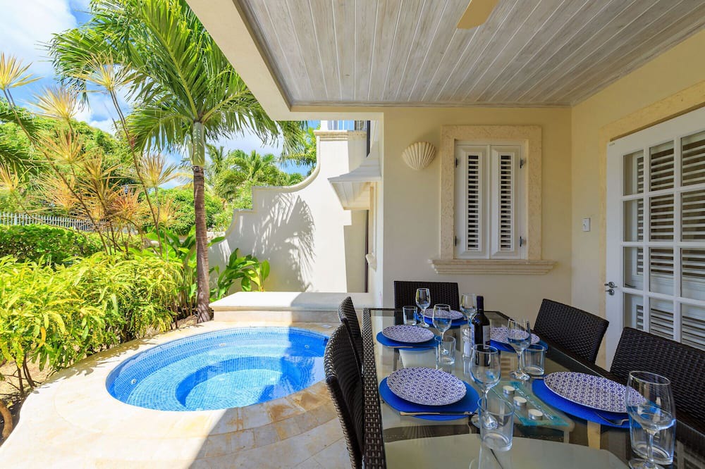 Photo of Patio Balcony in Little Battaleys