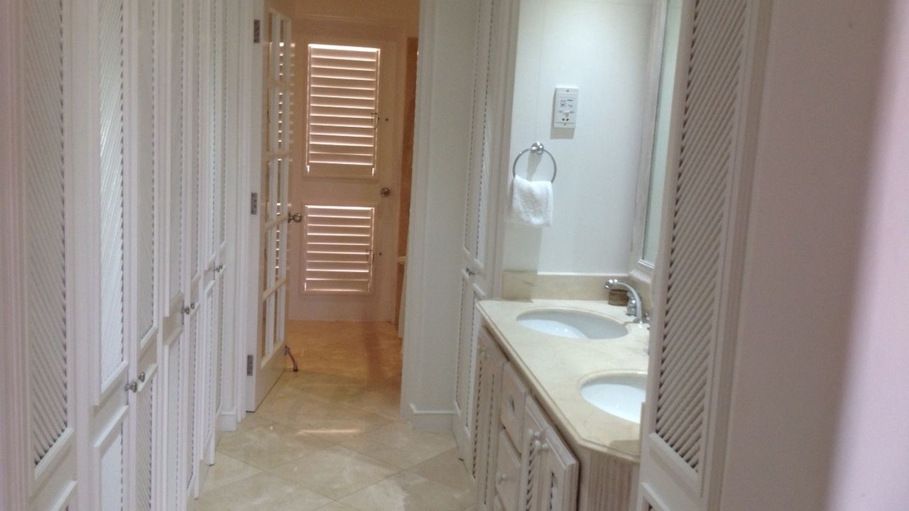 Photo of Bathroom in Douglas