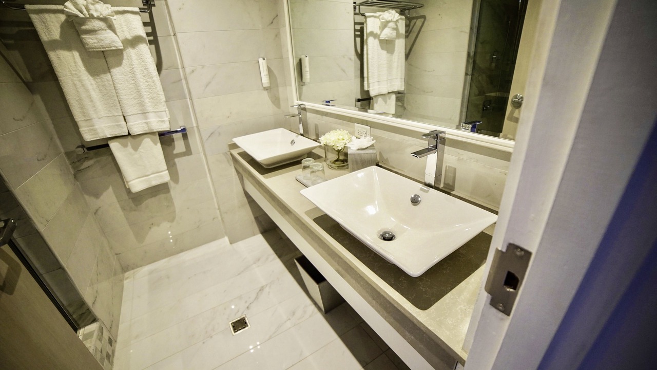 Photo of Bathroom in Keizer Hill