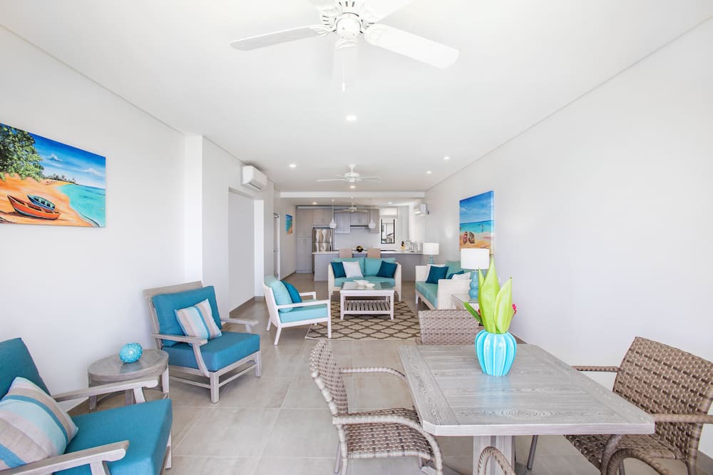 Photo of Livingroom in Durants