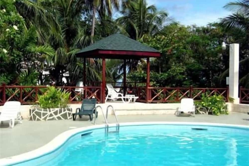 Photo of Outdoor in Mullins