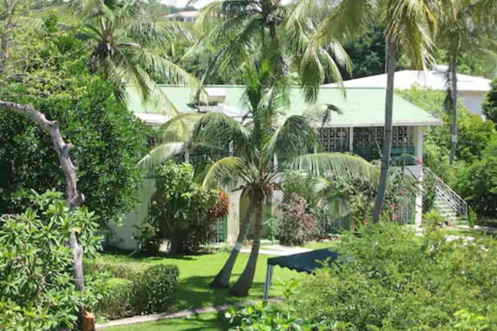 Photo of Outdoor in Mullins