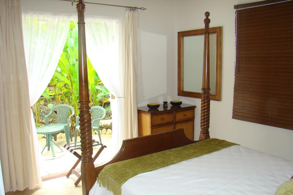 Photo of Outdoor in Little Battaleys