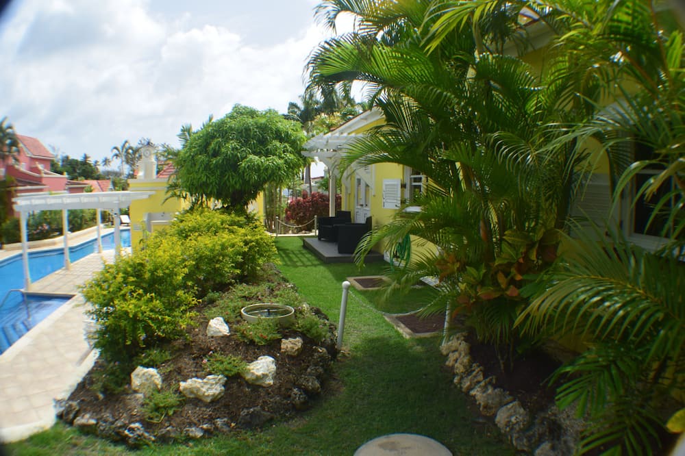 Photo of Outdoor in Little Battaleys