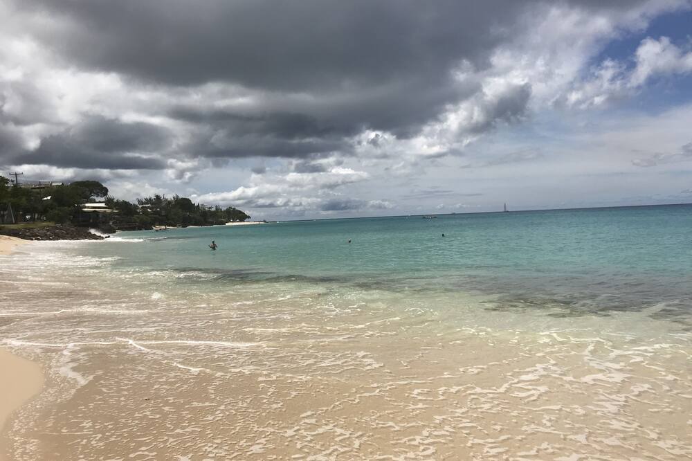 Photo of Outdoor in Halcyon Heights