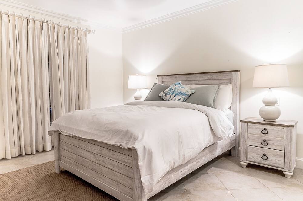 Photo of Bedroom in Deanes