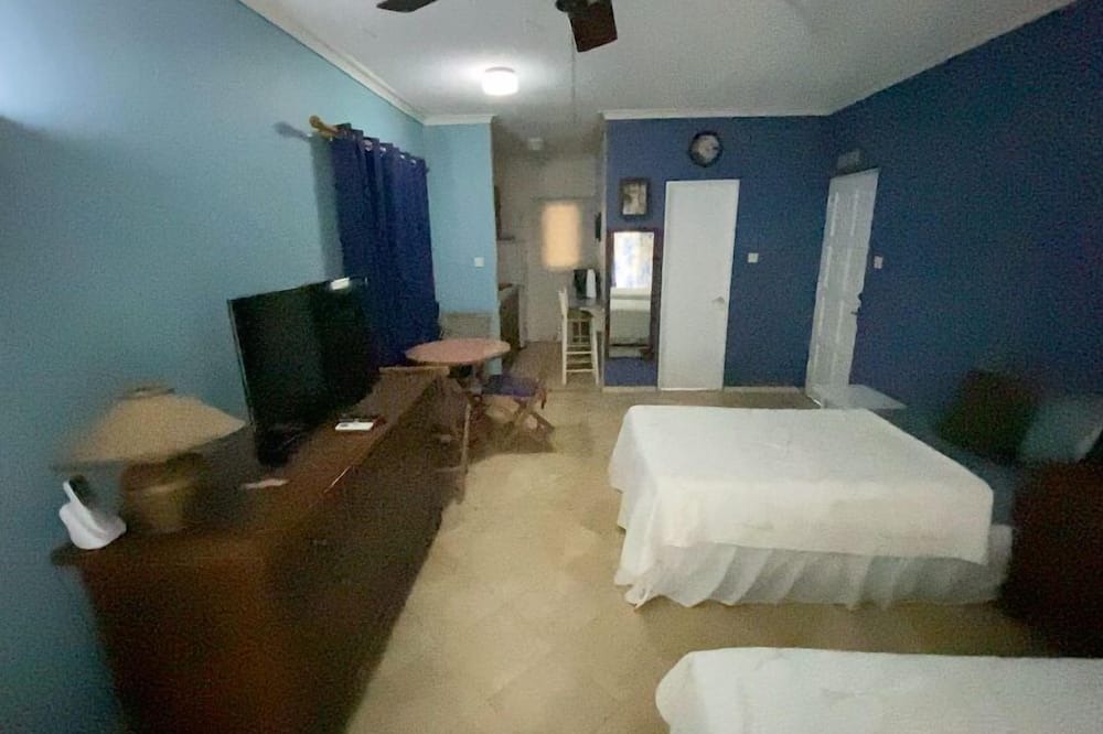 Photo of Bedroom in Blue Waters