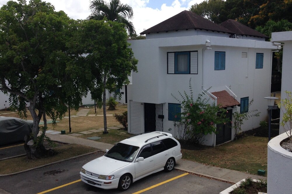 Photo of Others in Rockley