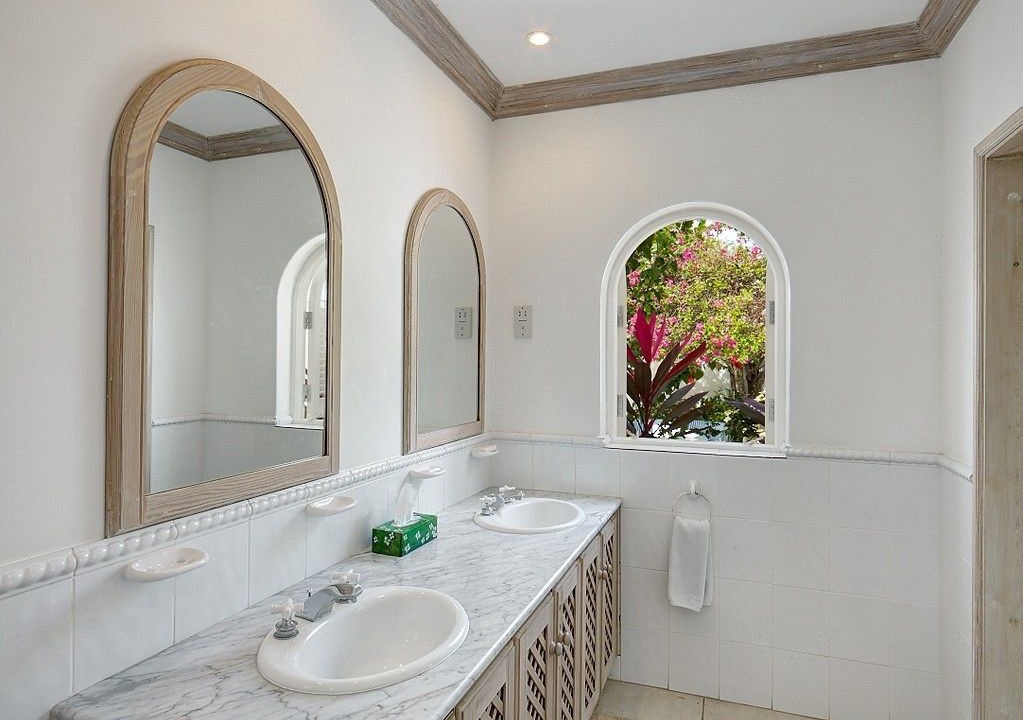 Photo of Bathroom in Halcyon Heights