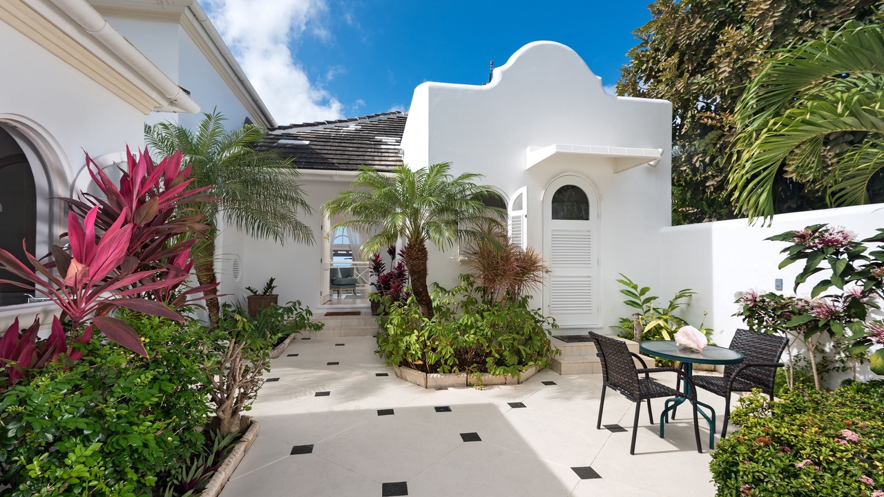 Photo of Outdoor in Halcyon Heights