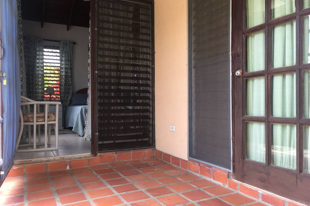 Photo of Patio Balcony in Folkestone