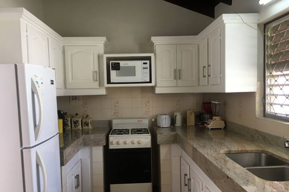 Photo of Kitchen in Folkestone