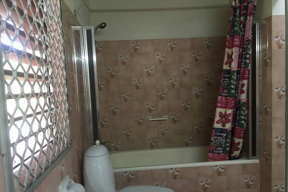 Photo of Bathroom in Folkestone
