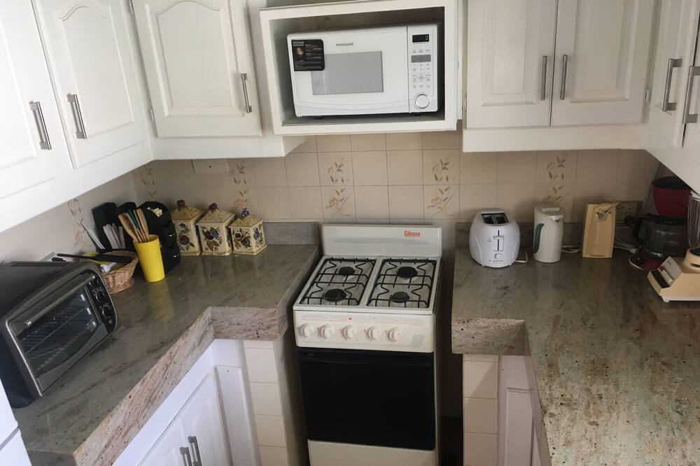 Photo of Kitchen in Folkestone