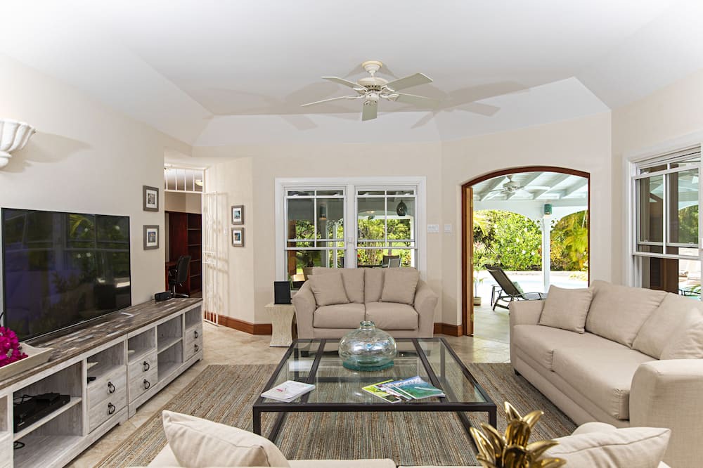 Photo of Livingroom in Gibbes