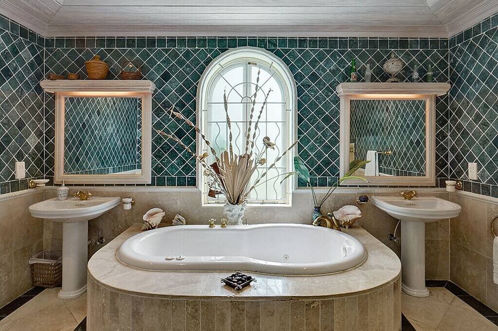 Photo of Bathroom in Old Trees Bay