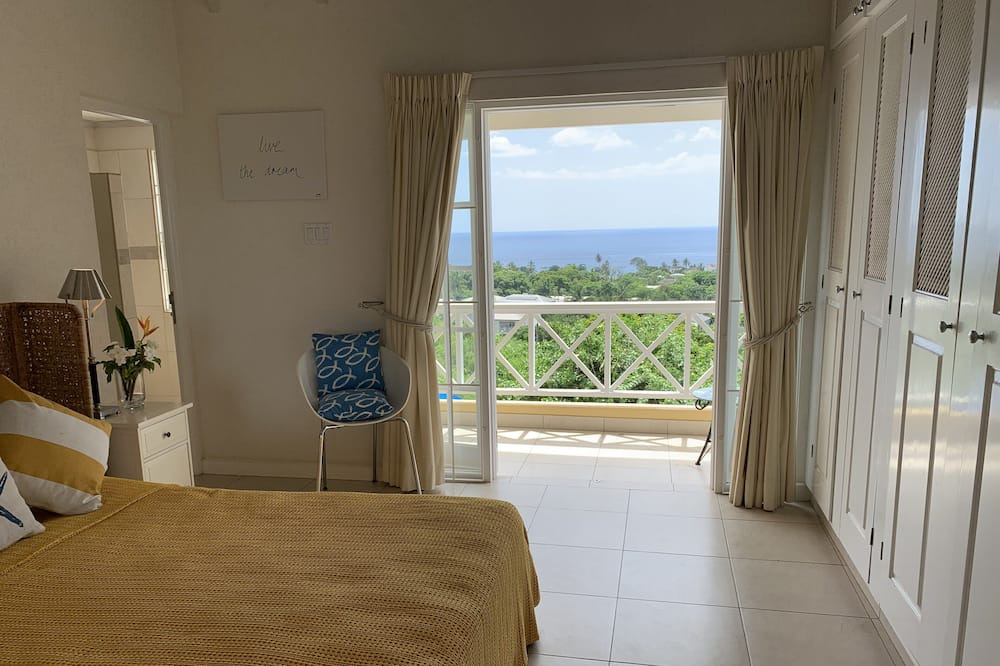 Photo of Bedroom in Lower Carlton