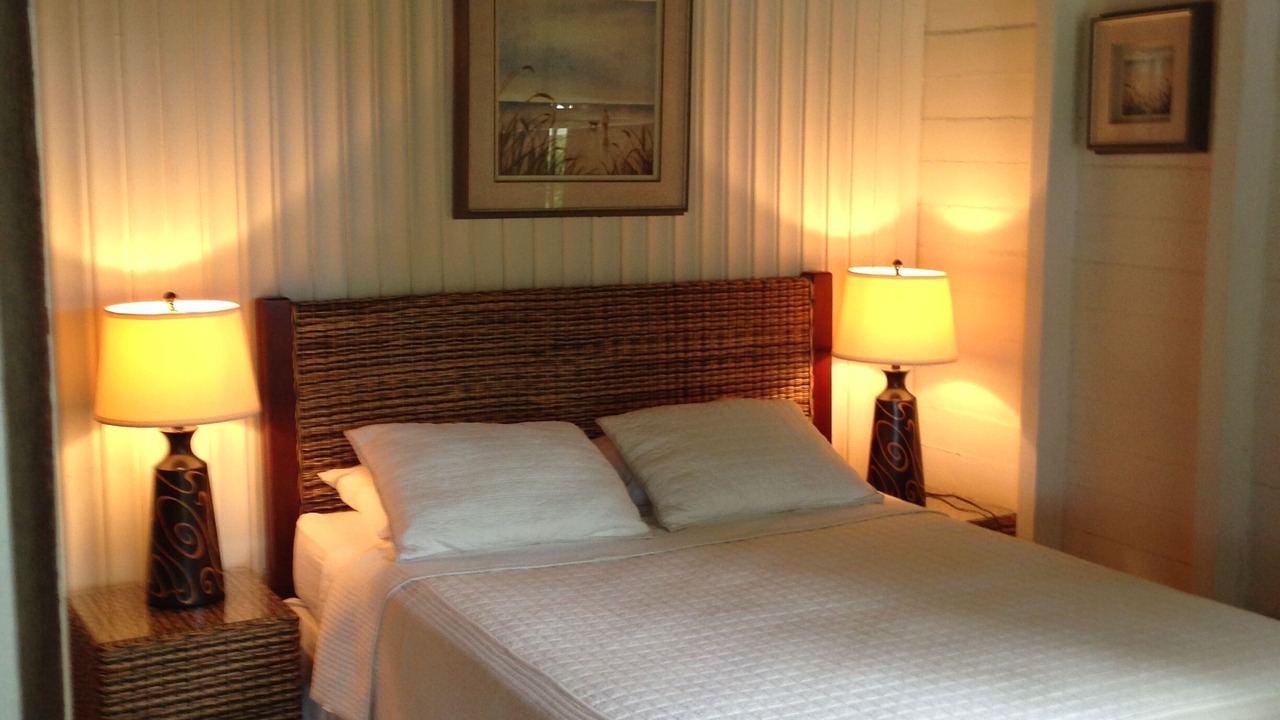 Photo of Bedroom in Enterprise