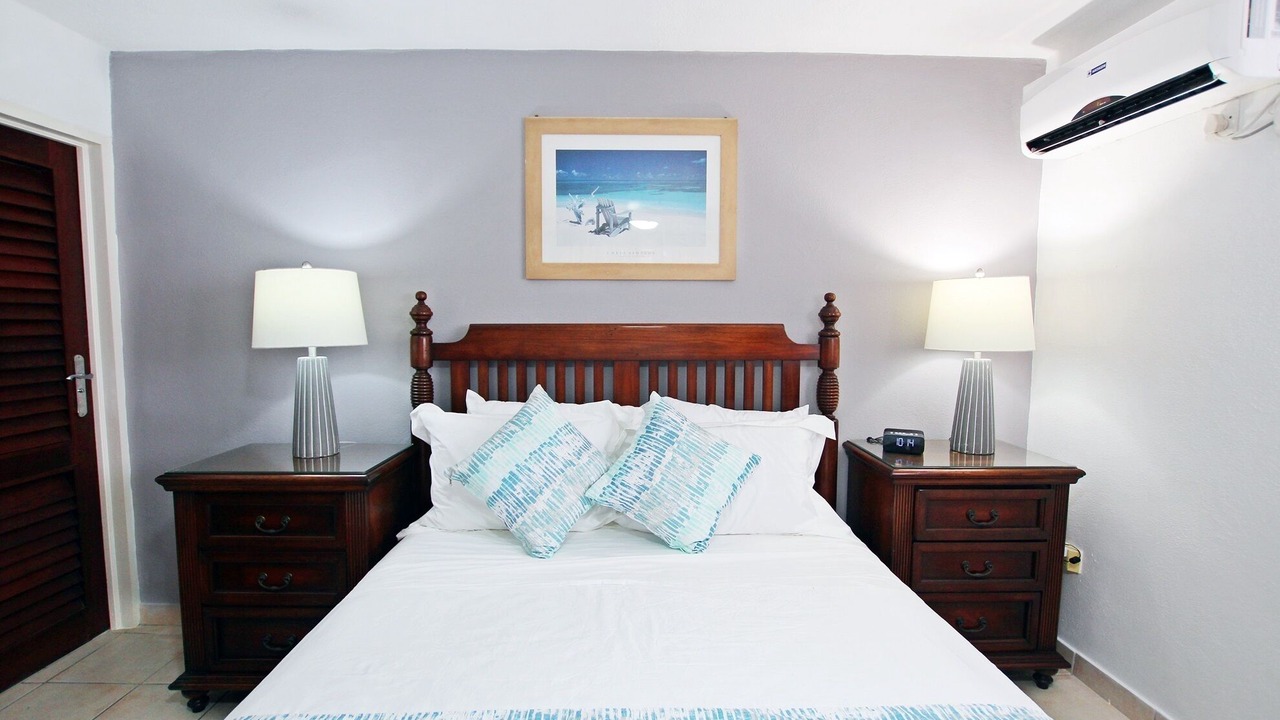 Photo of Bedroom in Green Garden