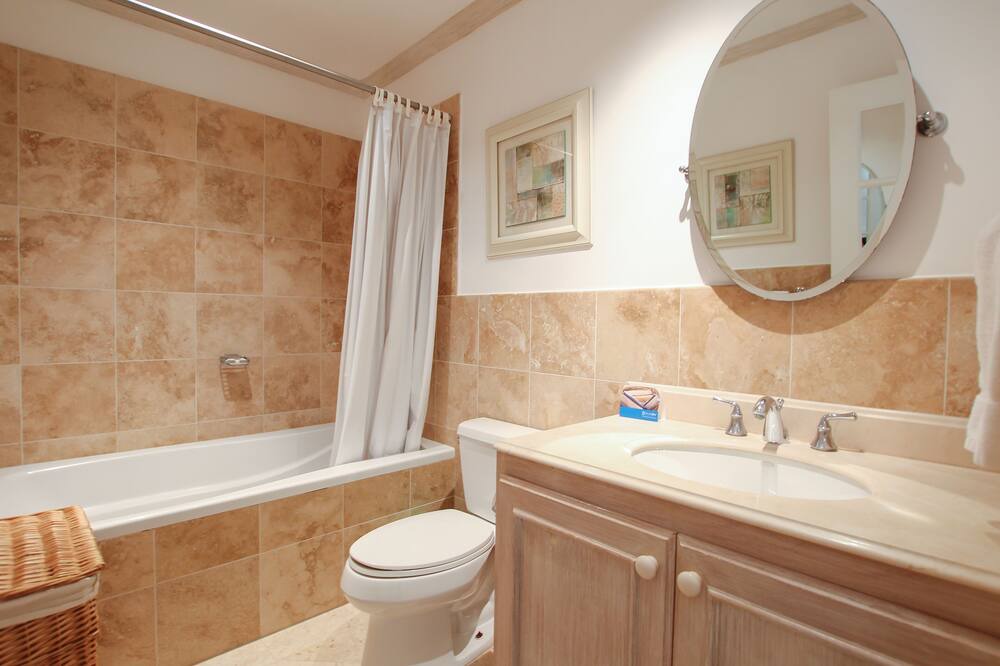Photo of Bathroom in Merlin Bay