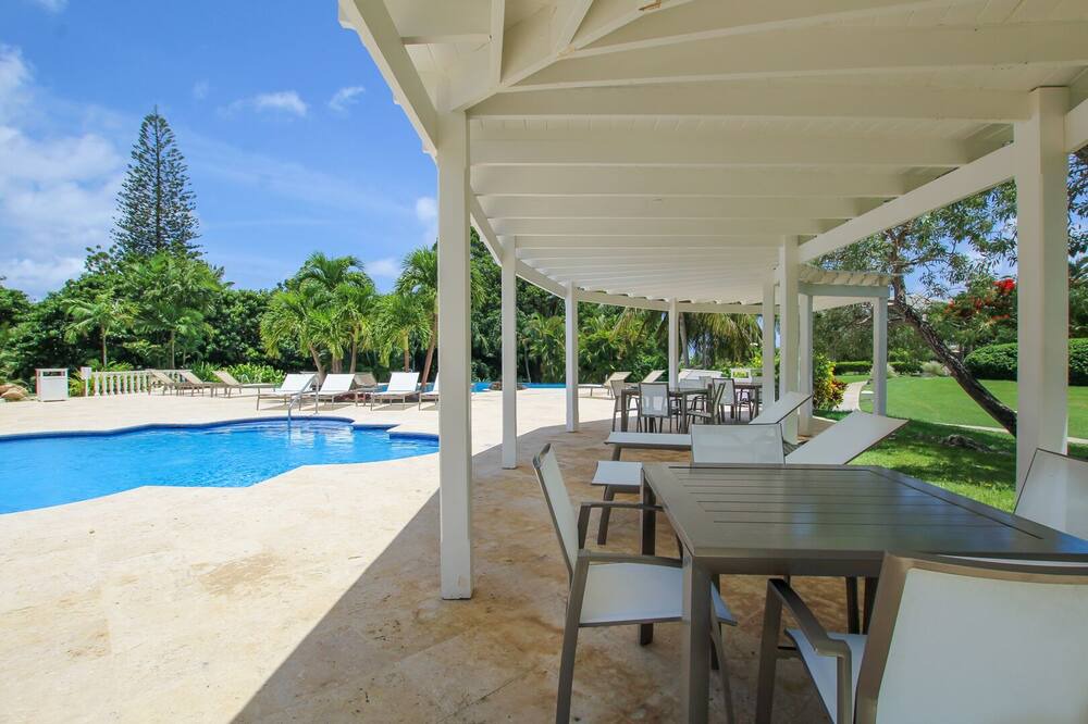 Photo of Outdoor in Merlin Bay