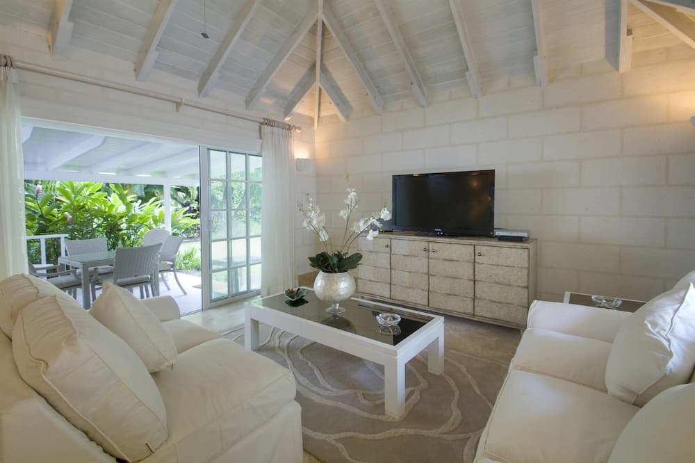 Photo of Livingroom in Sandy Lane