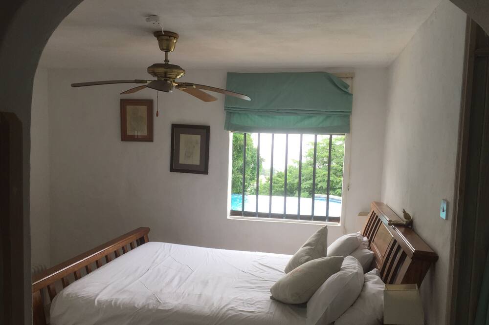 Photo of Bedroom in Durants