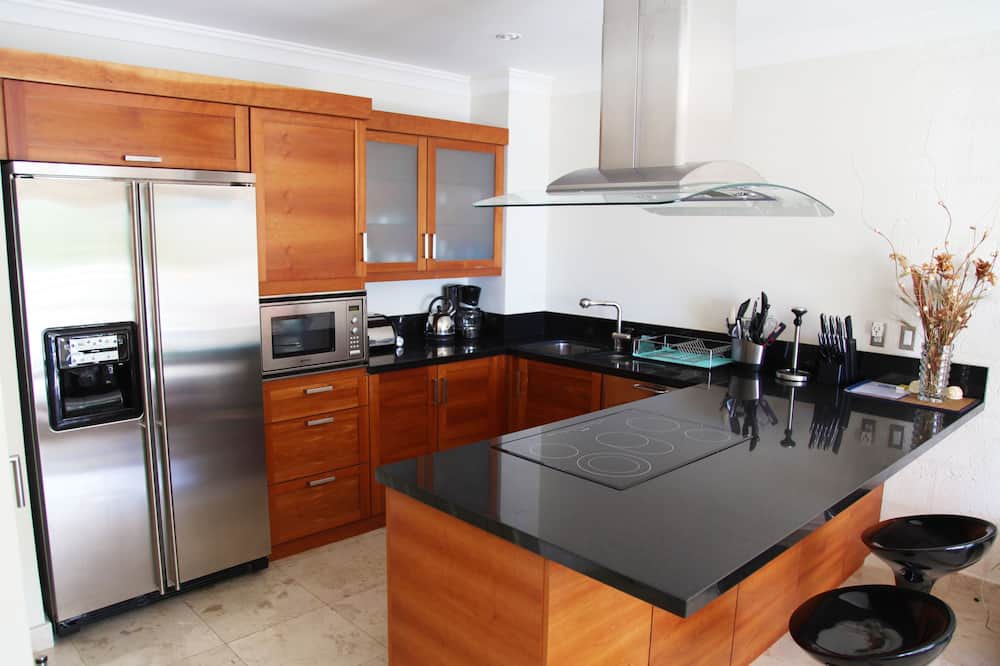 Photo of Kitchen in Old Trees Bay