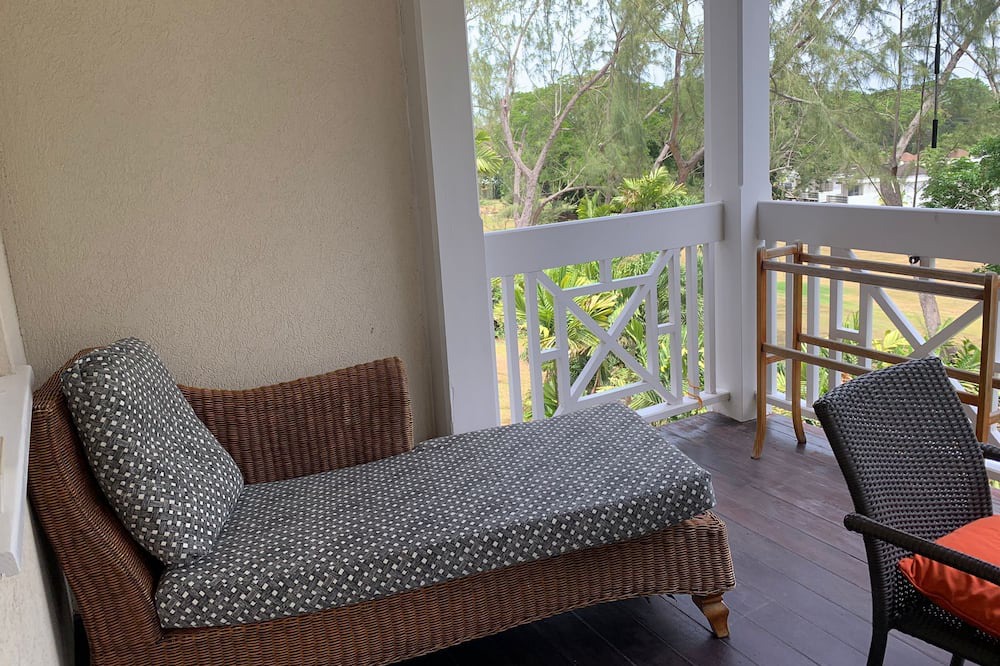 Photo of Patio Balcony in Blue Waters