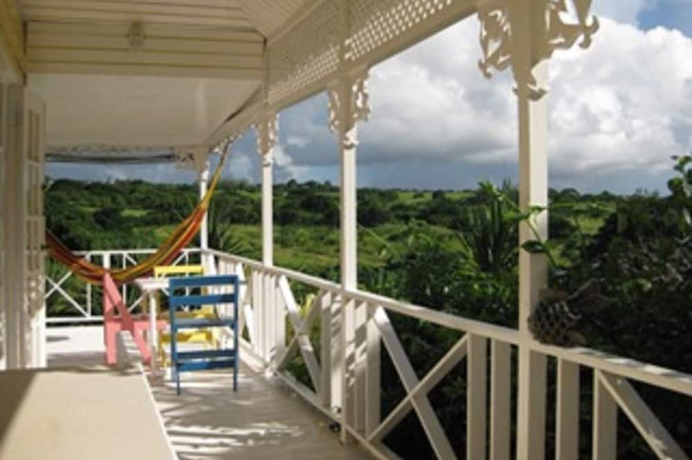 Photo of Patio Balcony in Merlin Bay