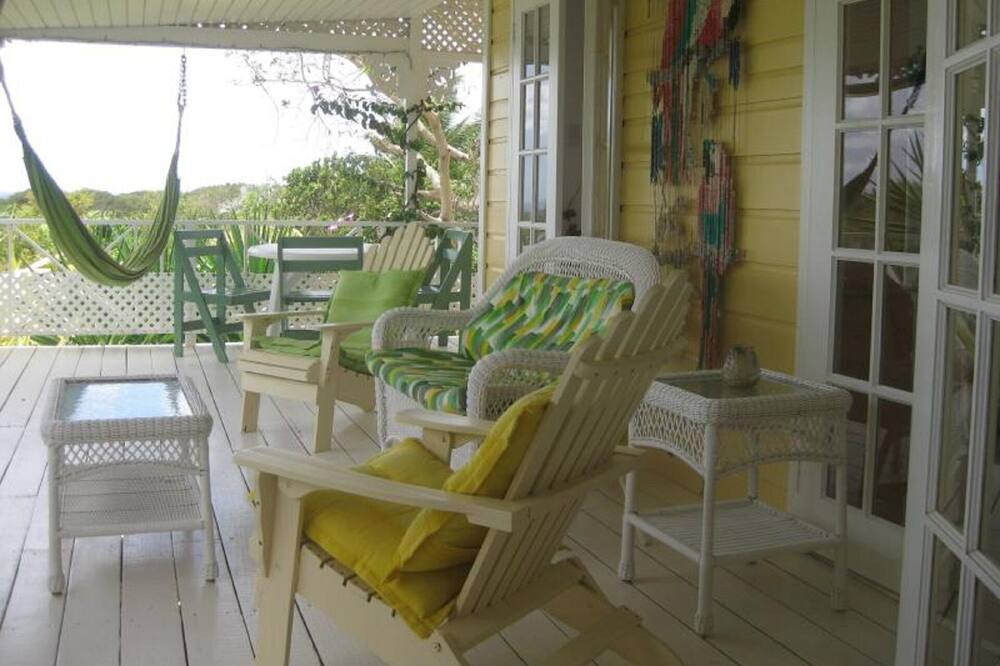 Photo of Patio Balcony in Merlin Bay
