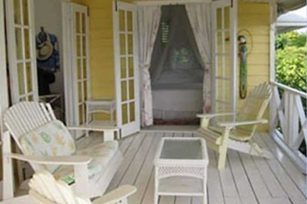 Photo of Patio Balcony in Merlin Bay