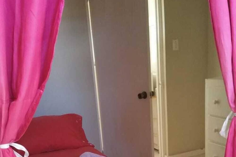 Photo of Bedroom in St. Lawrence Gap