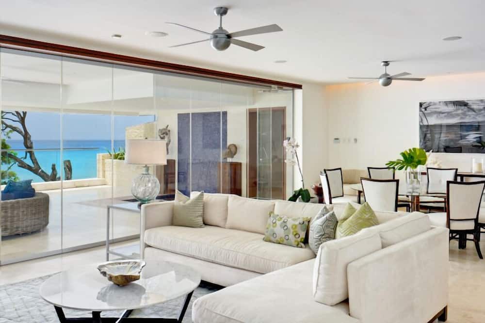 Photo of Livingroom in Brighton