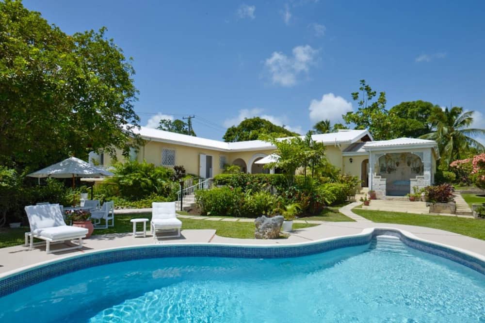 Photo of Outdoor in Sandy Lane