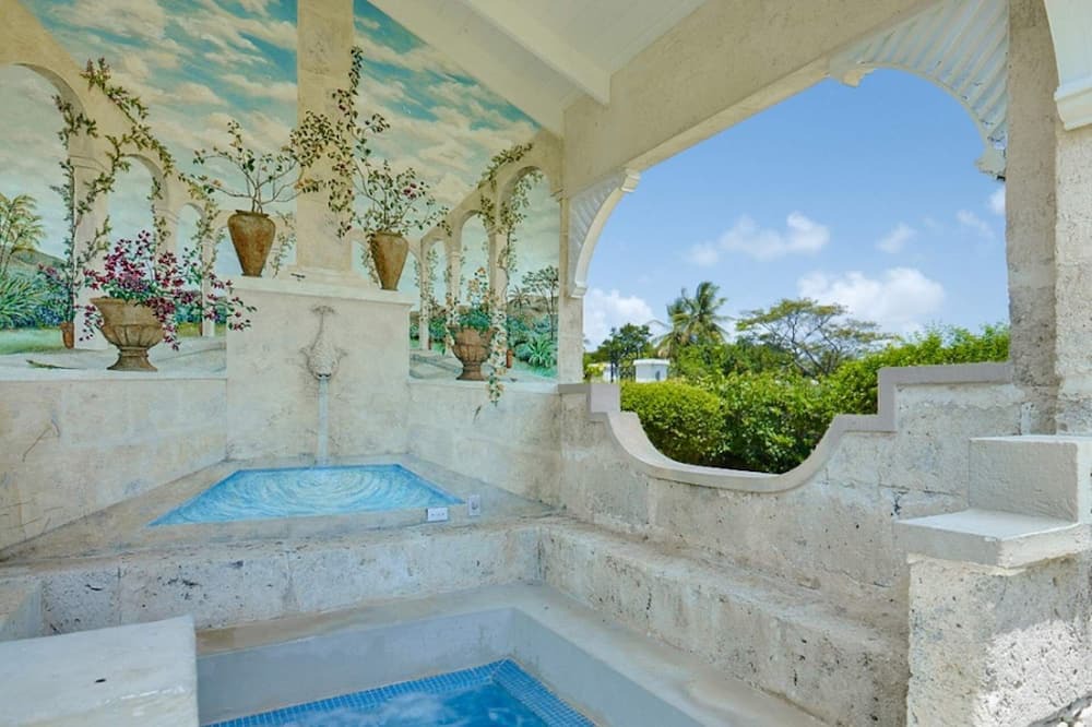 Photo of Others in Sandy Lane