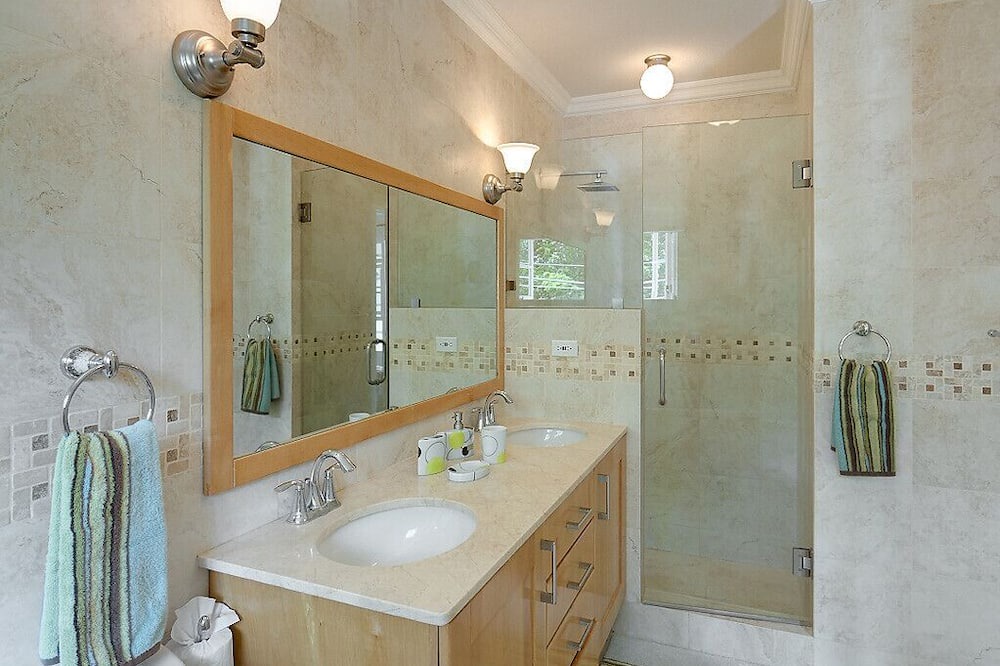 Photo of Bathroom in Sandy Lane